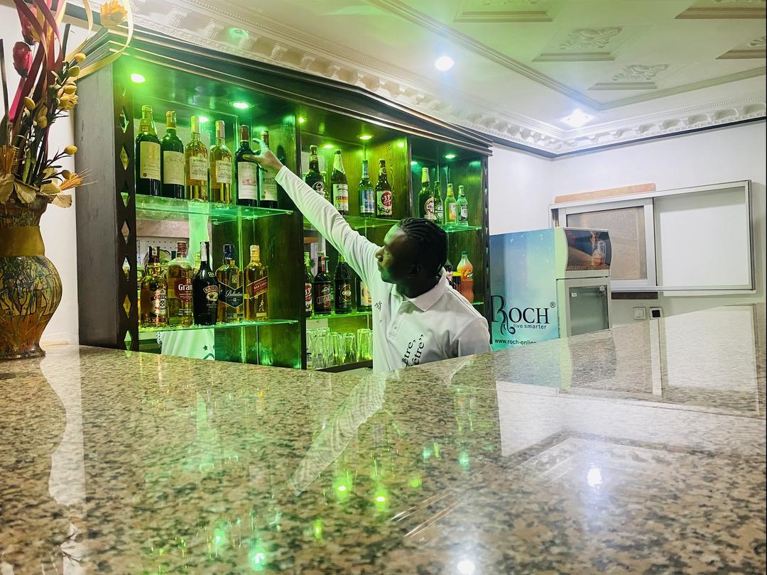 Notre Bar