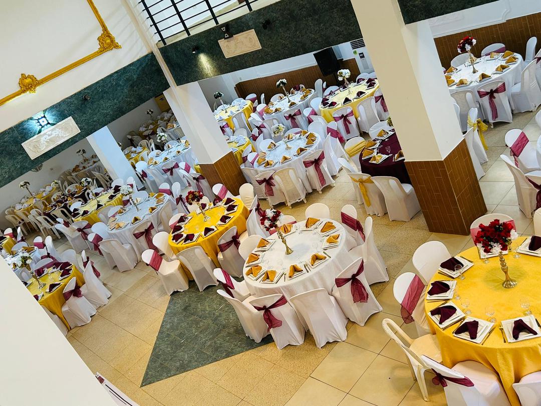Salle Le Mirifique